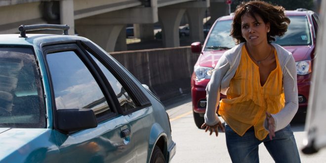 Kidnap film photo critique Halle Berry