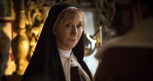 Rediffusion : “Les Ombres de Lisieux” ce soir sur France 3 avec Marie-Anne Chazel en religieuse
