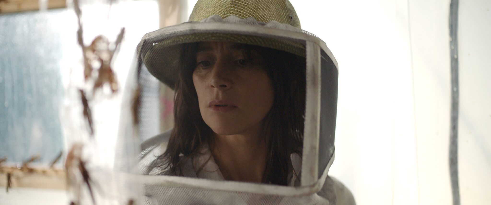 LA Nuée critique image film drame horreur