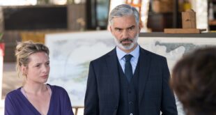 “Meurtres à Porquerolles” : Charlie Bruneau et François Vincentelli soufflent le chaud et le froid ce soir sur France 3