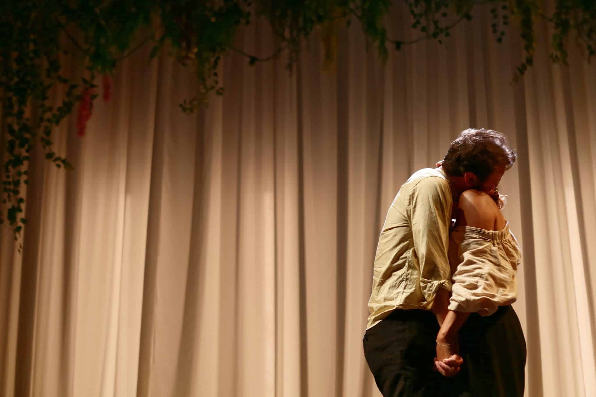 Ring (variations du couple) de Léonore Confino image théâtre contemporain