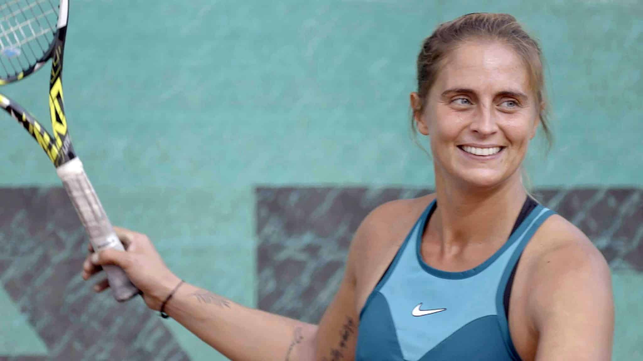 impossible pauline déroulède (2024) d'anaïs ciura image documentaire sport tennis handisport jeux paralympiques
