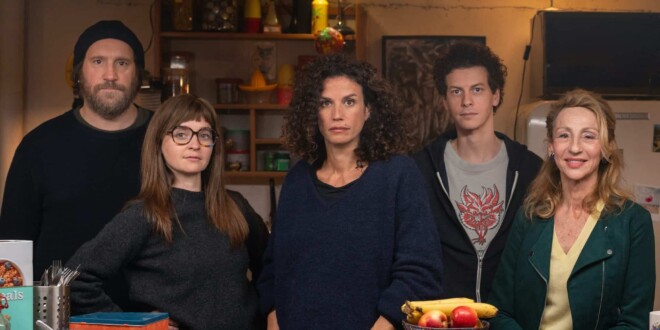 Poulets grillés épisode Les secrets de l’hôtel image série télé policier comédie