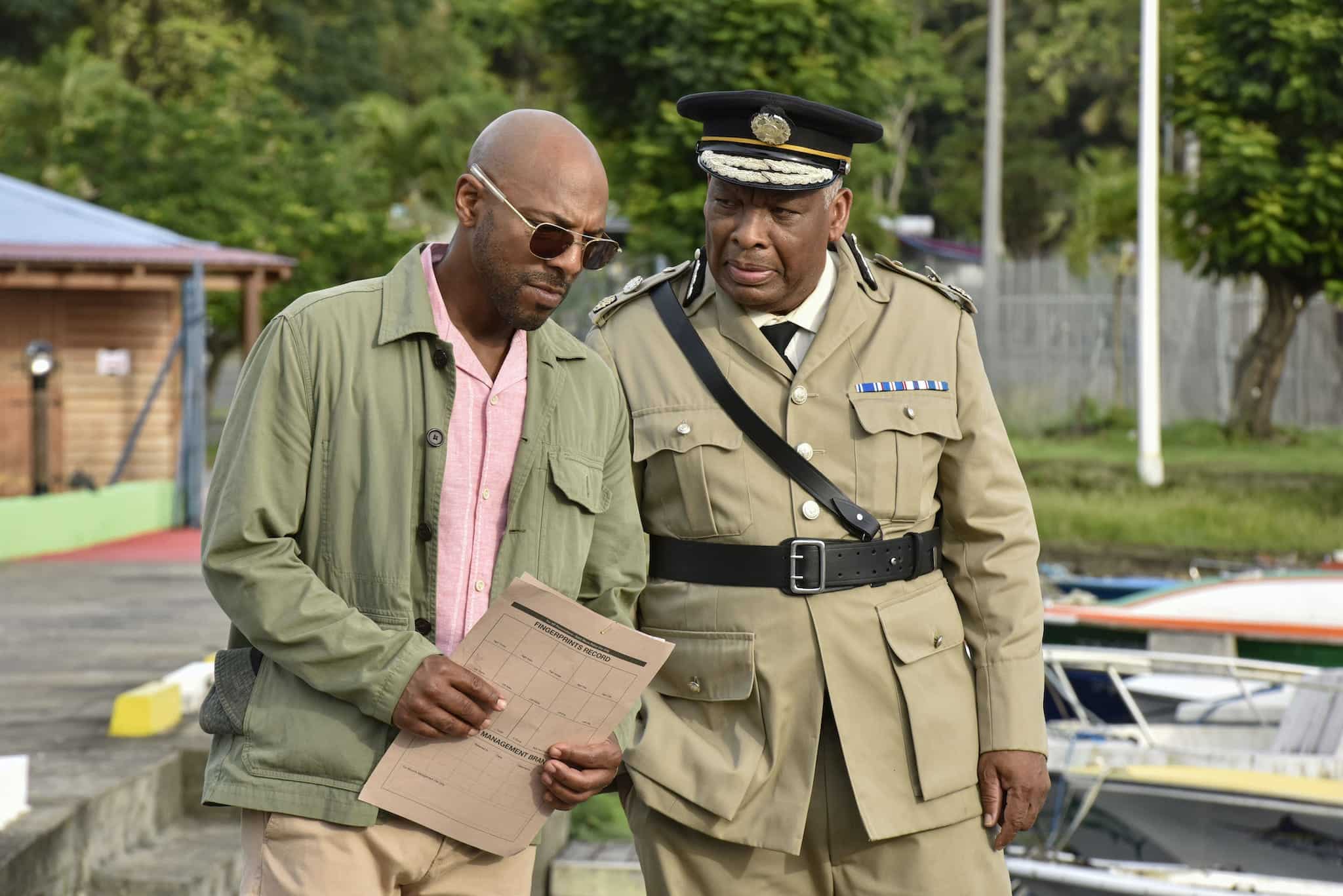 meurtres au paradis saison 14 image série policier comédie drame