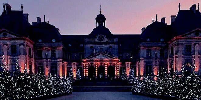 le grand noël de vaux le vicomte 2025 image extérieur du château