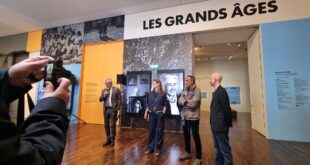 Exposition “Les grands âges” : Nikos Aliagas x Samuel Pavard au Musée de l’Homme