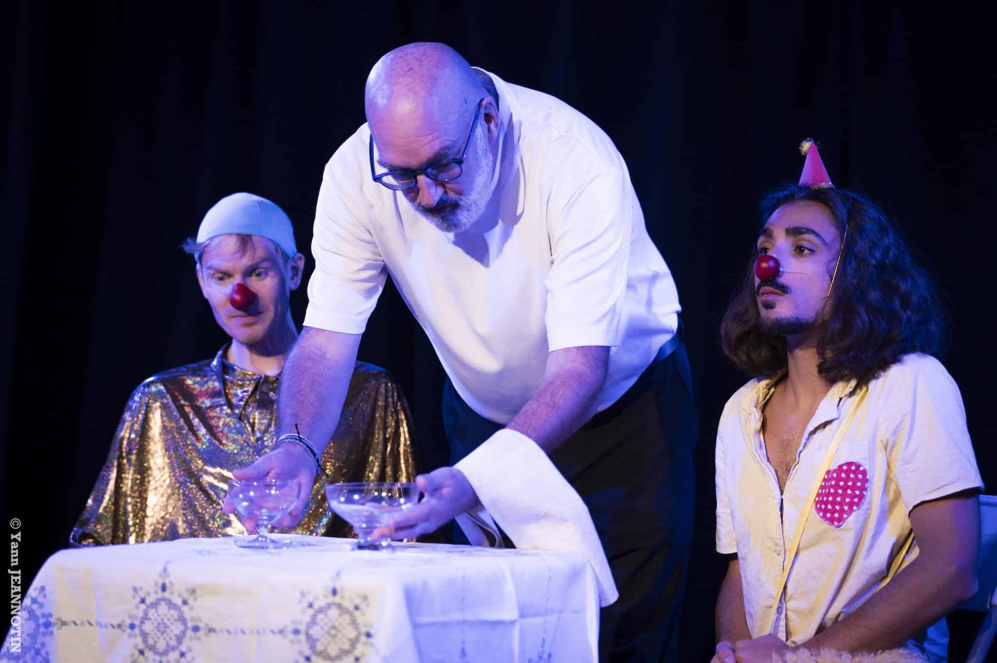 une vie deux fous image pièce de théâtre contemporain clown